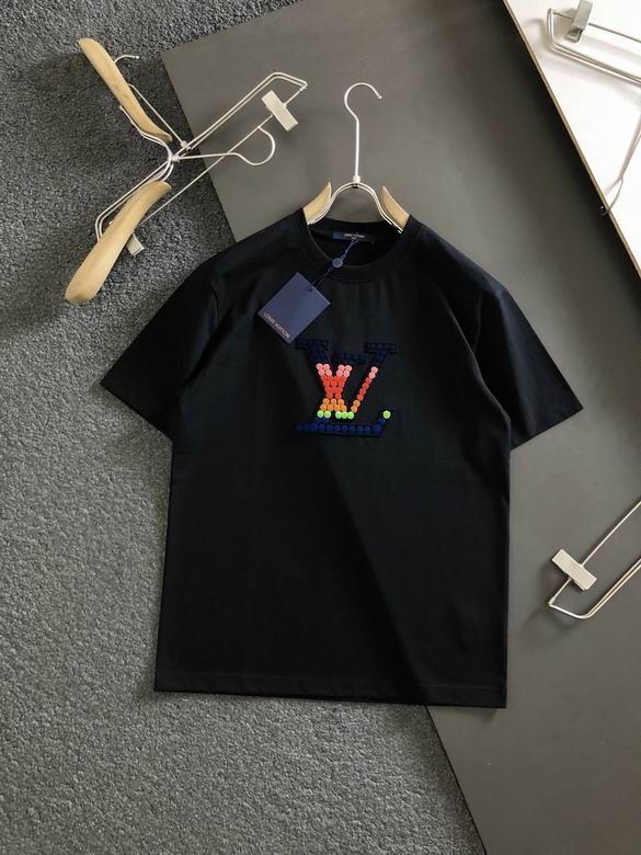 Louis Vuitton T-shirt Wmns ID:20230516-334